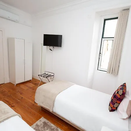 Guest house Inn-chiado Boulevard 3*