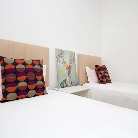 Inn-chiado Boulevard Guest house 3*
