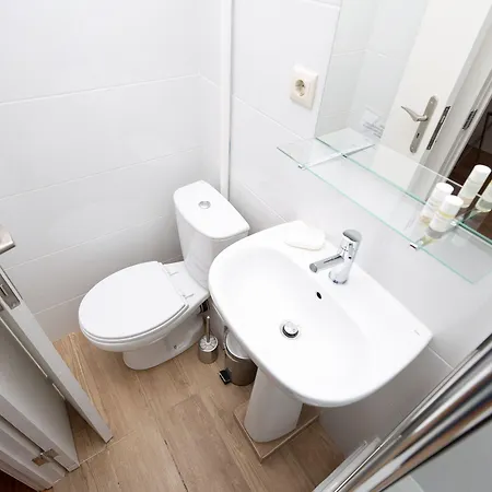 Inn-chiado Boulevard